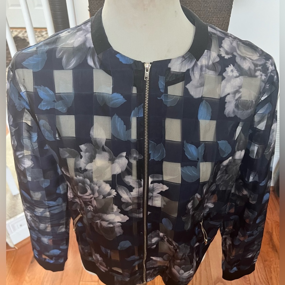 Women’s floral sheer jacket